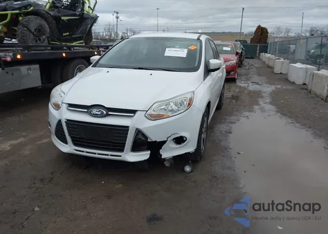 2013 Ford Focus Se z USA, uszkodzony, nr VIN 1FADP3F25DL332453